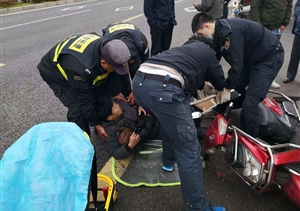 突發(fā)交通事故，應(yīng)急處置規(guī)范 --金橋輔警項(xiàng)目協(xié)助處置交通事故