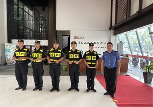 忍辱克制展風采 文明規(guī)范獲贊揚